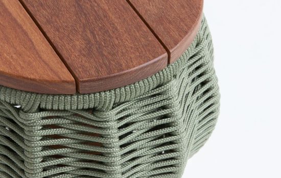 MESA LATERAL FRADE ALTA DETALHE 1