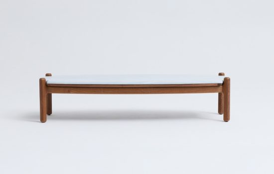 Mesa de Centro Anna com Tampo em Pedra