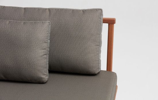 Sofa_Zoe_um braço_detalhe_1